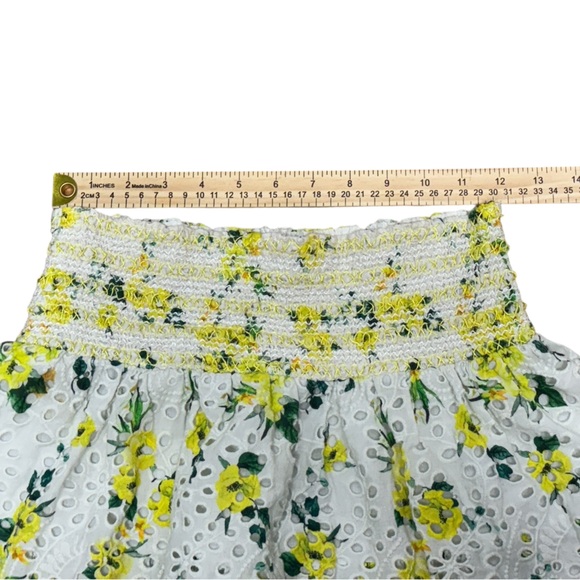 Alice + Olivia Bethie Smocked Mini skirt size 6 - Picture 8 of 9